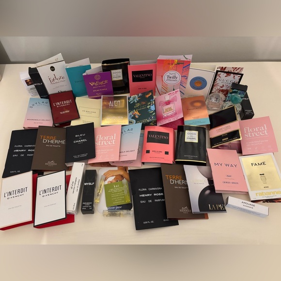 NEW Designer Beauty Samples for Kristyn @beautifulusa 💄💋❤️ - Picture 2 of 4